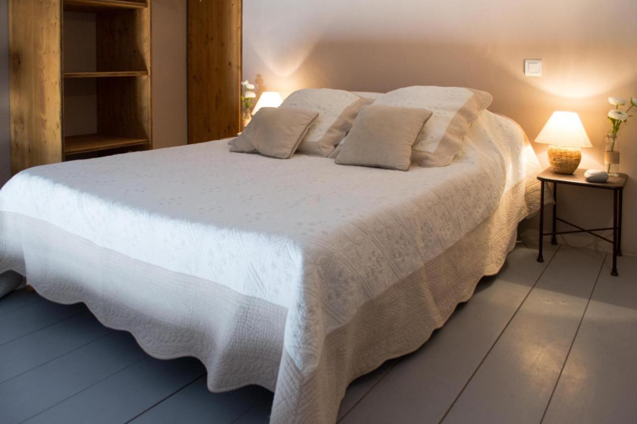 Bed and Breakfast Le Bouquet De L Aromate Joucas Exterior foto